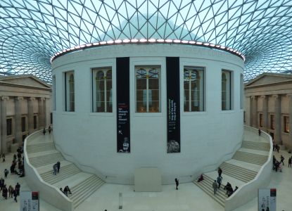 Private British Museum tour with expert guide and visitors
