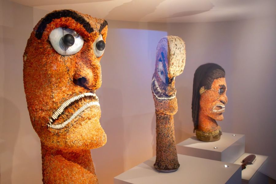 Display of Akua hulu manu (feathered gods) © The Trustees of the British Museum, Photo by MKH