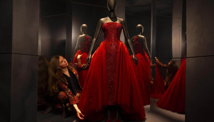 Schiaparelli: Fashion Becomes Art at the V&A, London