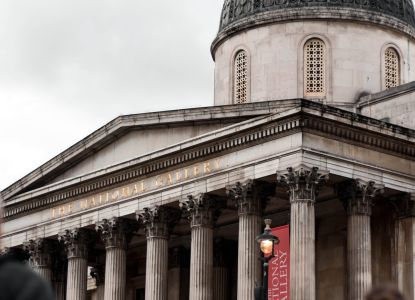 National Gallery London exterior with neoclassical colonnade in Trafalgar Square