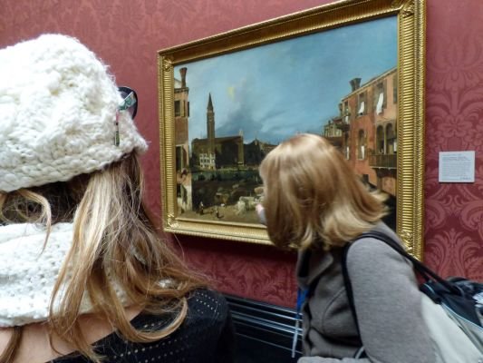 Small group enjoying a personalized art experience at the National Gallery in London